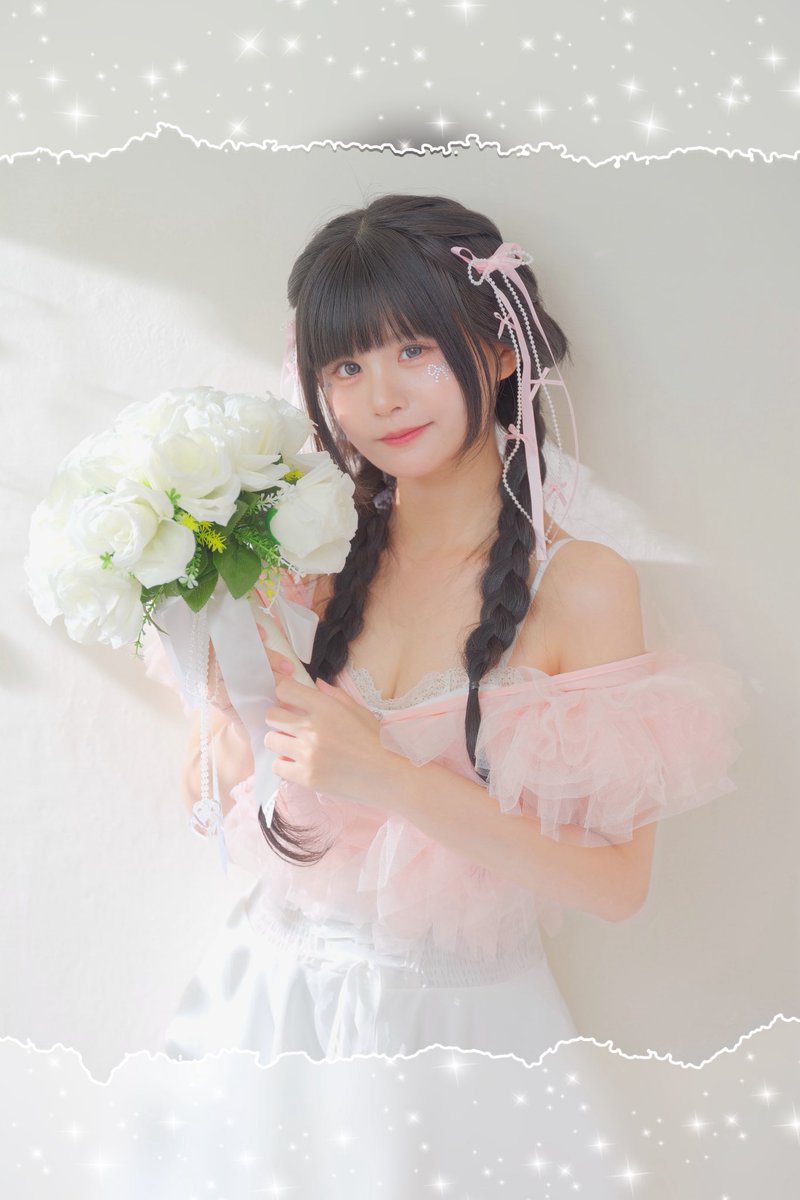 An_Yuri_S's tweet photo. 誕生日🥰
たくさんのご縁に恵まれた一年でした！

今年も一つひとつの役を大切に、みなさんに恩返しができるよう頑張ります💗

出会ってくれて、好きでいてくれてありがとうううううう！

一緒に夢を叶えていこうね✨

#日中バイリンガル声優
#安雪璃 https://t.co/Ij6aumkNx8