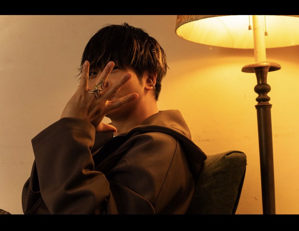 p_yellow_'s tweet photo. まっすーのお誕生日૮⁔•︡ ᴥ •︠⁔ა⊹܀☆
スーパーアイドルのまっすーがついに40歳‼️✨✨歳を重ねるごとにどんどん活躍の場を増やしていて本当にカッコいいです🌟40代のまっすーの目に映る景色が全部キラキラで素敵で優しくでありますように！だーいすき！！

#増田貴久誕生祭 #増田貴久誕生祭2026 https://t.co/d7NmzsUDQM