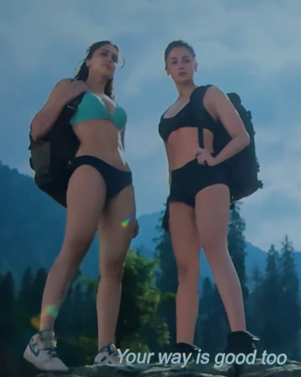skeletorrent's tweet photo. Sharvari &amp; Alia in Alpha
Sharvari 🥵🌋
#Alpha #Sharvari #AliaBhatt https://t.co/m0tsE9W5cB