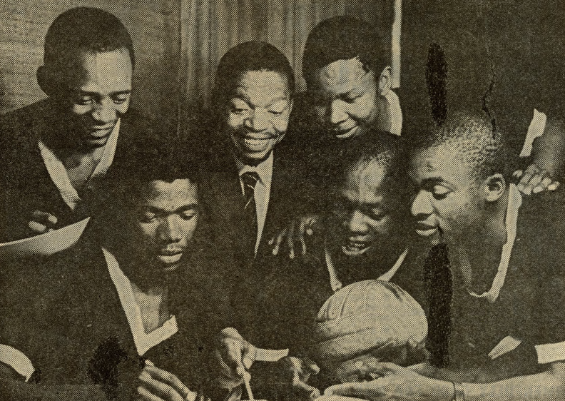 HistorySAZAR's tweet photo. Orlando Pirates players sign their pro contracts after the club was accepted into the professional soccer league. Source: Drum Archives, March 1962. BAHA https://t.co/hdmV5hLtpO