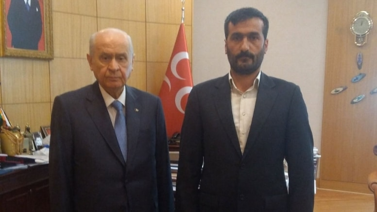 MHP Hakkari İl Başkanı Fatih Öztepe Bıçaklı Saldırıya Uğradı