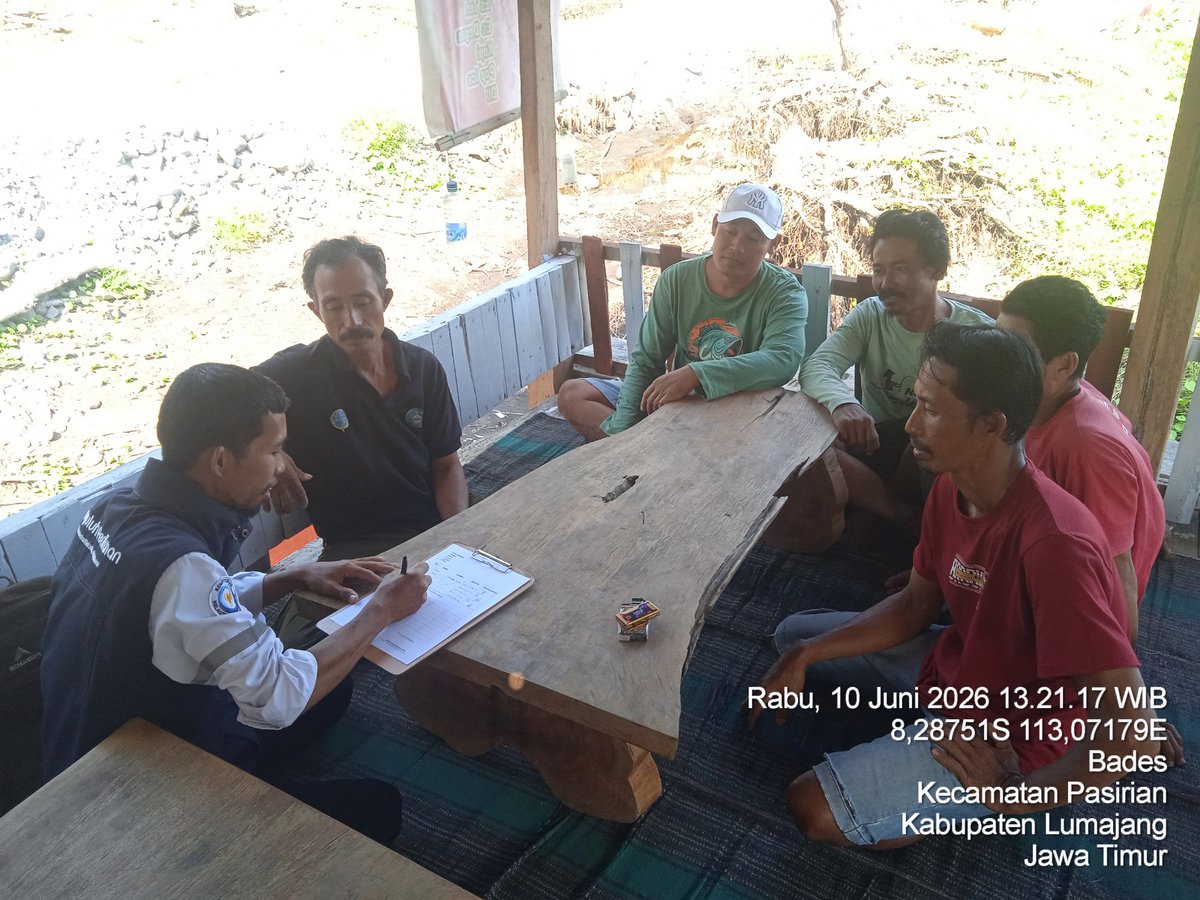 beksihandal's tweet photo. Andal Beksi, Luhkan Lumajang, di KUB Langgeng Samudra, KUB Bintang Timur, KUB Samudra Abadi Ds. Bades dan Ds. Tegalrejo melakukan pendampingan akses permodalan Kredit Usaha Rakyat https://t.co/KX5QAHrUxW