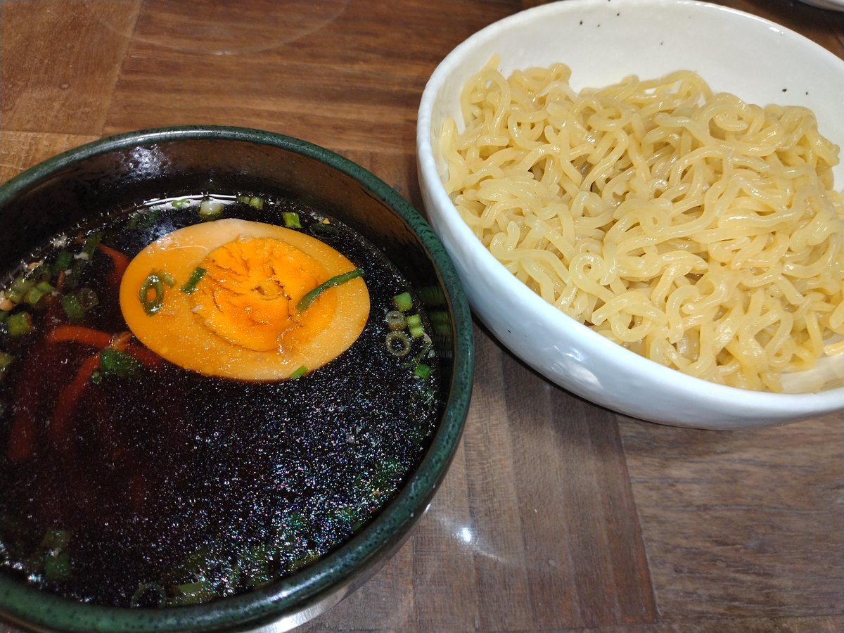 R26_787B's tweet photo. つけ麺で〆よう☝️ https://t.co/vOK6FmSS1V