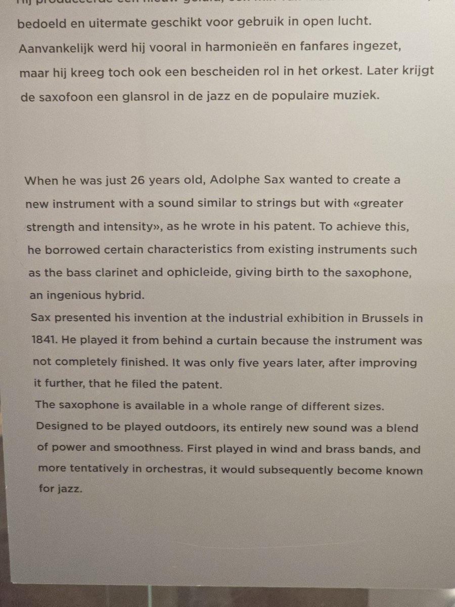ukARMYemma's tweet photo. After Namjoon reminded me that the saxophone was invented in Belgium, I thought I'd use my last few hours in Brussels to visit the Musical Instrument Museum and see the world's oldest saxophone 😍🎷💜 https://t.co/vuWNTY6DA0