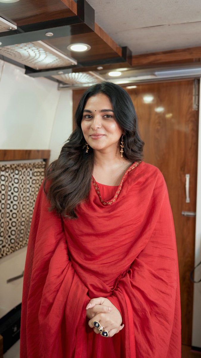 cringepostu's tweet photo. Kattazhagi kayadulohar 🖤🥰🫠

Thread 2/3 👇👇👇

#kayadu #kayadulohar https://t.co/vEKOOkSePE