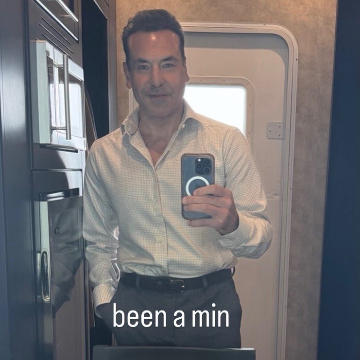 0xUber's tweet photo. Guess Ozempic really works https://t.co/73HJZyMEz3