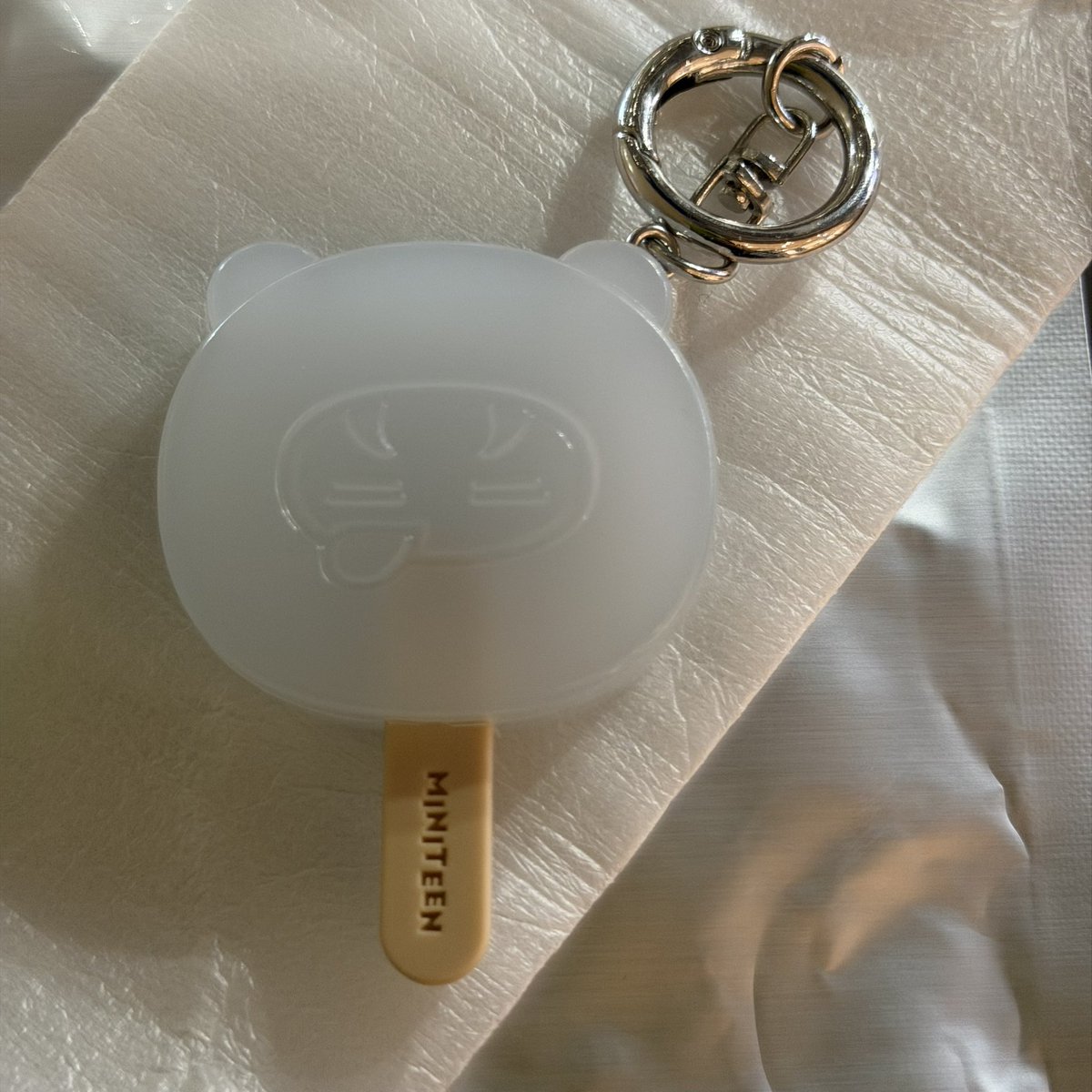 dkdk_snsn's tweet photo. SEVENTEEN MINITEEN キーホルダー 交換

譲→バーノン

求→ミンハオ、ドギョム

宮下パークにいます。
お気軽にお声掛けください！ https://t.co/KrP1yLah2G