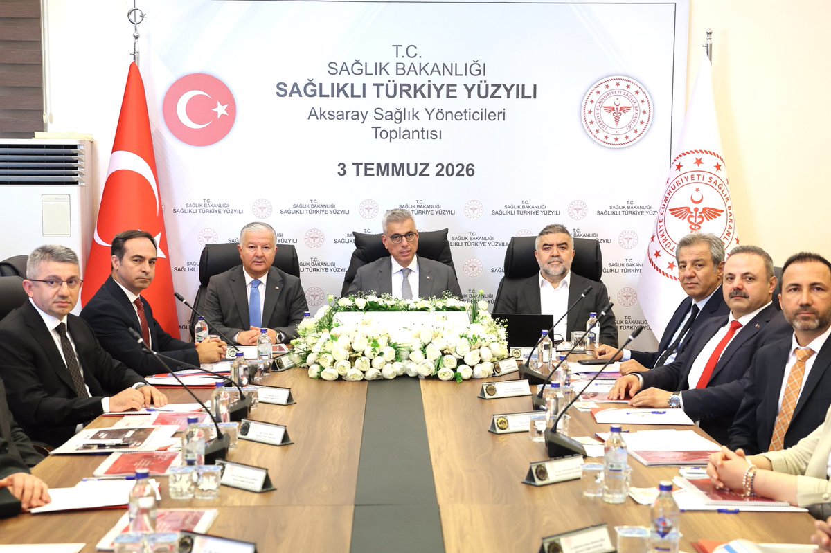 saglikbakanligi's tweet photo. Sağlık Bakanımız Prof. Dr. Kemal Memişoğlu başkanlığında Sağlıklı Türkiye Yüzyılı Aksaray Sağlık Yöneticileri Toplantısı gerçekleştirildi.

Sağlık Bakanımız, ildeki sağlık yatırımları ve sağlık hizmetlerinin sunumuna ilişkin il yöneticilerinden bilgi aldı. https://t.co/saLXt9iTId