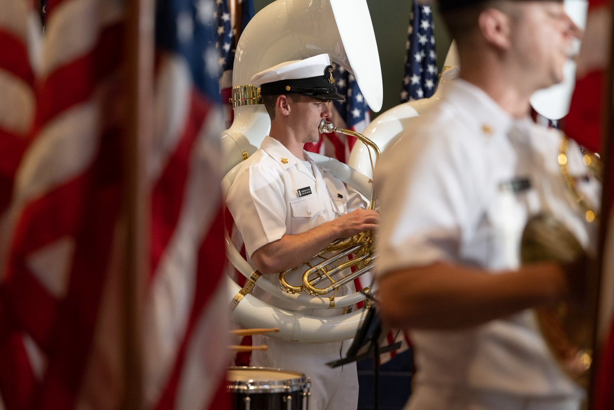 usnavyband's tweet photo. On July 2, the U.S. Navy Ceremonial Band performed during the "Fox &amp; Friends” morning show in New York City. 🇺🇸

#USNavy #NavyMusic #INR250 #America250 @foxandfriends https://t.co/bIv3x5geMh