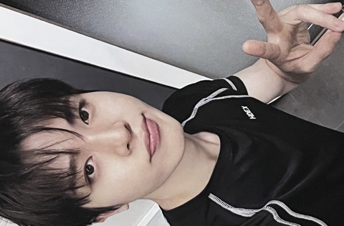 jj218_'s tweet photo. まじでこの機能現実の男に戻れんなる可能性ありすぎて大丈夫そ？(無理そうです) https://t.co/A2RzG797dQ