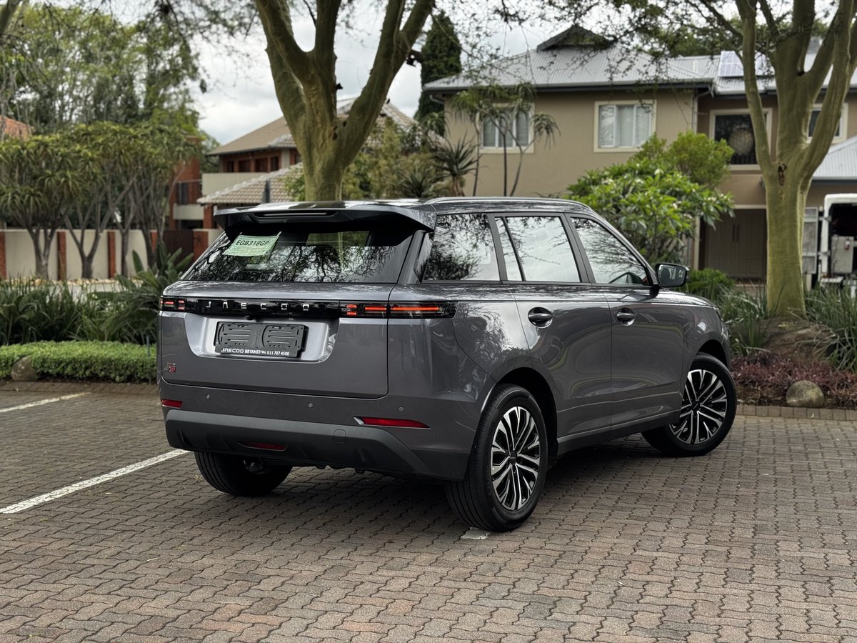 OtsileJK's tweet photo. JAECOO has confirmed the J5 for local production at Chery Group’s first South African manufacturing plant.

Both ICE and NEV versions are planned for local assembly, expanding powertrain options and adding another locally built SUV to the market. https://t.co/g83WnWE9P7