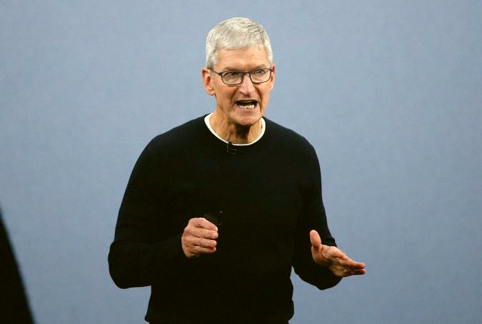 hayatono151's tweet photo. アップルが中国の会社からメモリチップを買う話を進めてるらしい🍎

その一方で、トランプ���マイクロンが自分の口座に2.5億ドル寄付したのを褒めてたってさ

結局、誰が得するんだろうね🤔 https://t.co/43OwVDqgEc