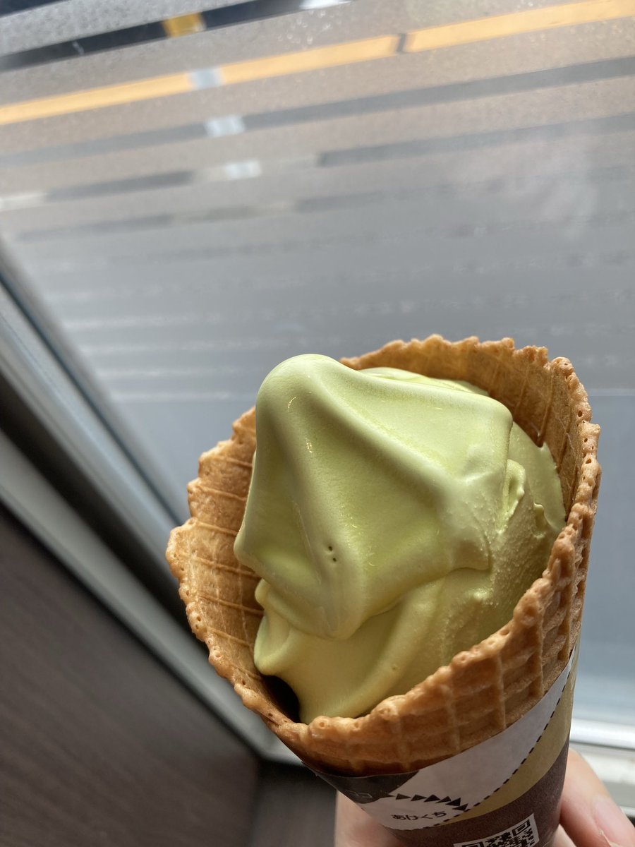 kyan9899's tweet photo. 北海道ミルクソフト無料券プレゼント企画！🍦
7/3 19:00~20:00に @ministopfanと #バリと北海道ミルクソフト をつけてミニストップのソフトクリームの画像を投稿しよう！
https://t.co/eWbZKbZRRc… 

#バリと北海道ミルクソフト
＠ministopfan https://t.co/I7ZTfHHpBv