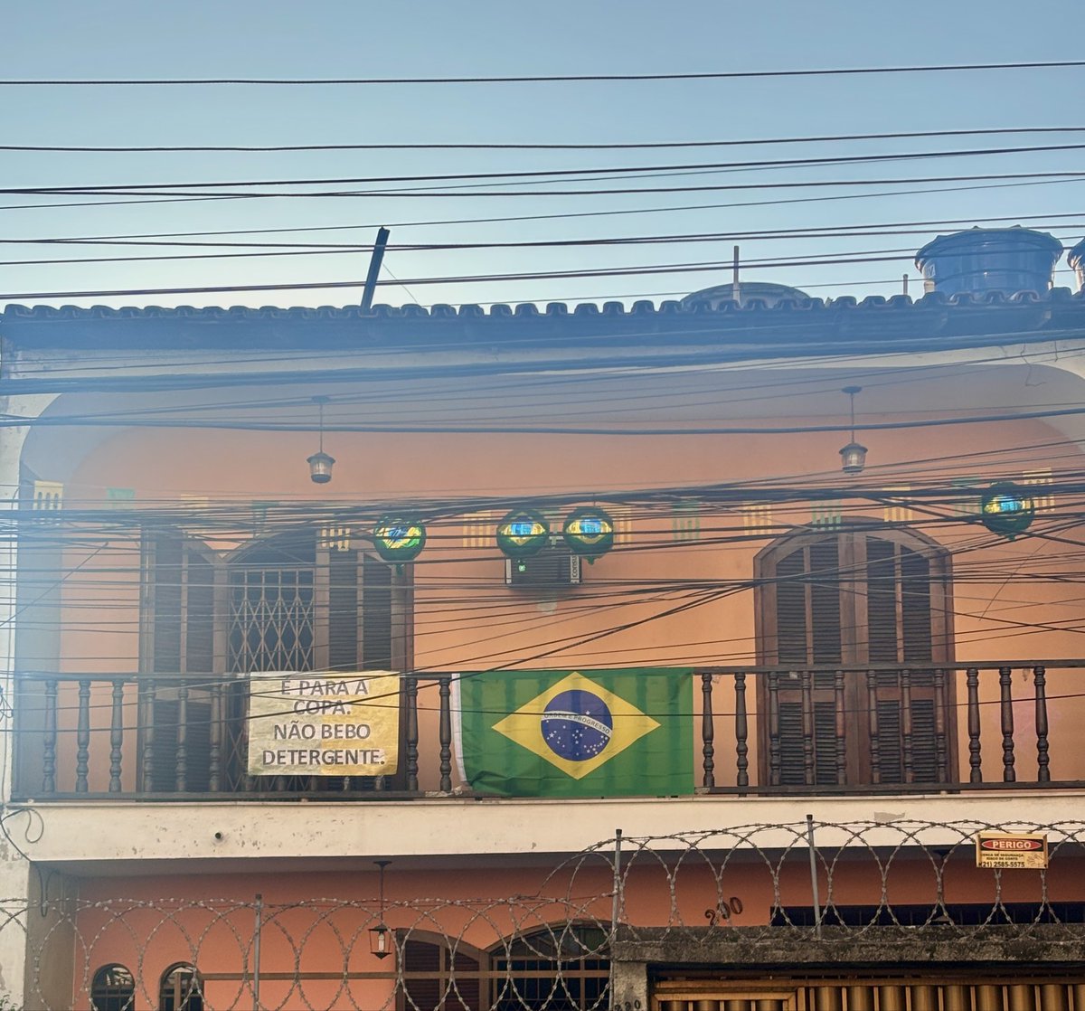 AnaEmerick's tweet photo. Pensei que nunca viveria isso 🫰🏻 https://t.co/WMw2ait6uI
