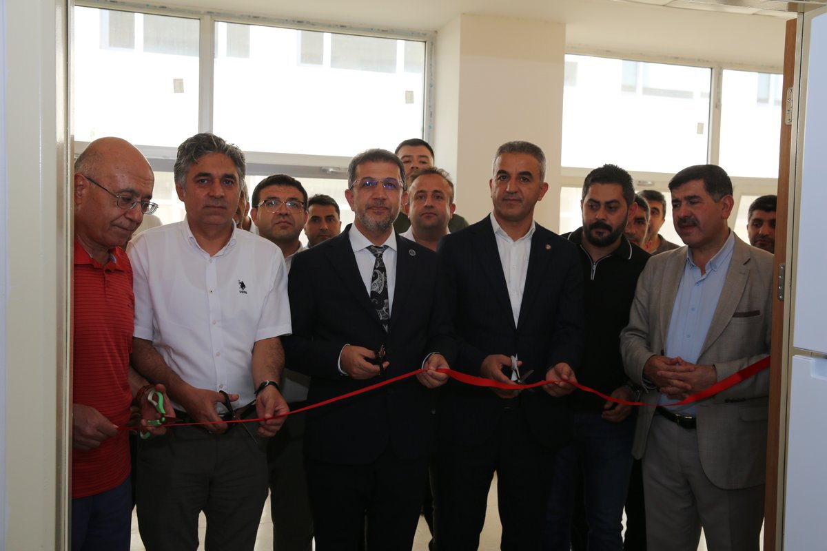 SirnakUnv's tweet photo. Moleküler ve Genetik Laboratuvarı Hizmete Açıldı

https://t.co/3ns4mWpqAd https://t.co/ZXcq9Lq80f