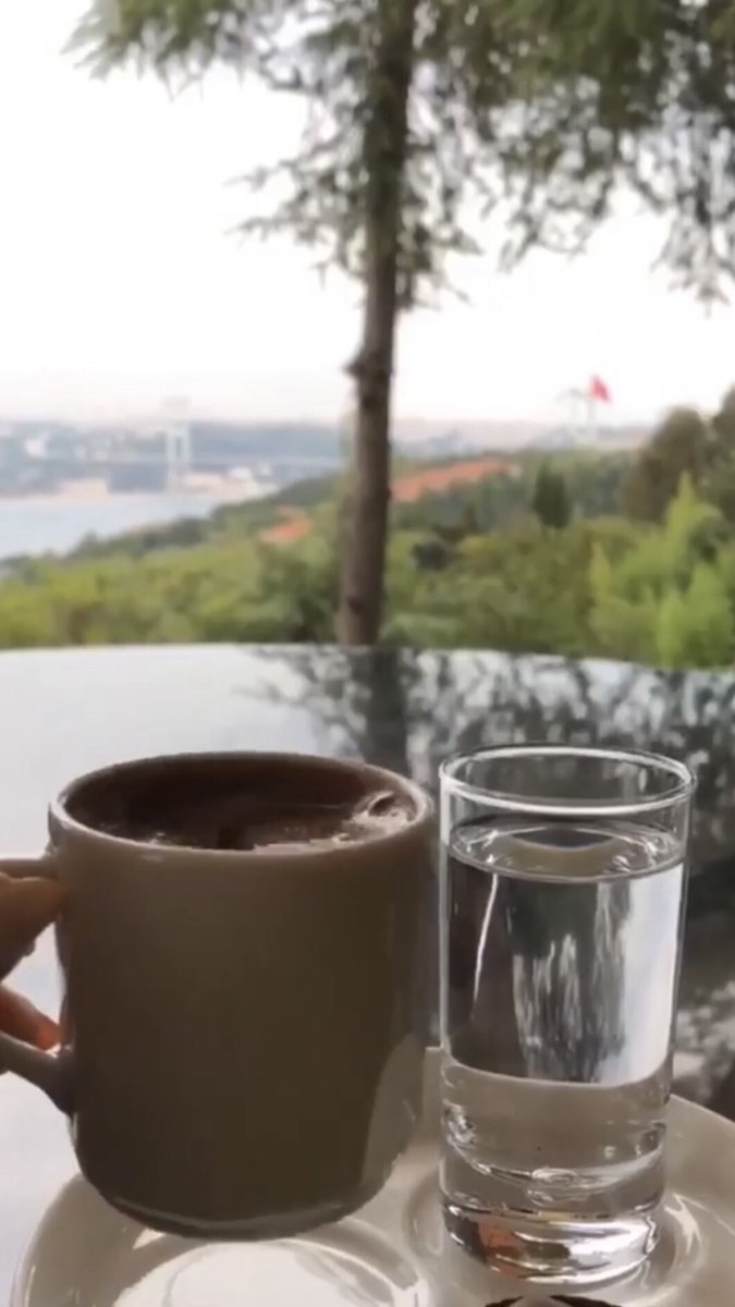 rhsnne's tweet photo. “Mesele canımın yanması değildi.      Yakanın canım olmasıydı…” https://t.co/IGVFrXfk50