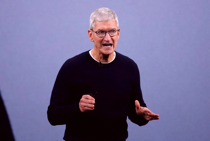 Aane0714's tweet photo. アップルが中国のメモリチップを買う話を進めてるらしい🍎

その前に、トランプがマイクロンを称賛してたんだよね、250Mドルをトランプ関連口座に寄付したって理由で。

結局誰が得するんだろうね？🤔 https://t.co/HWx86vuZPQ