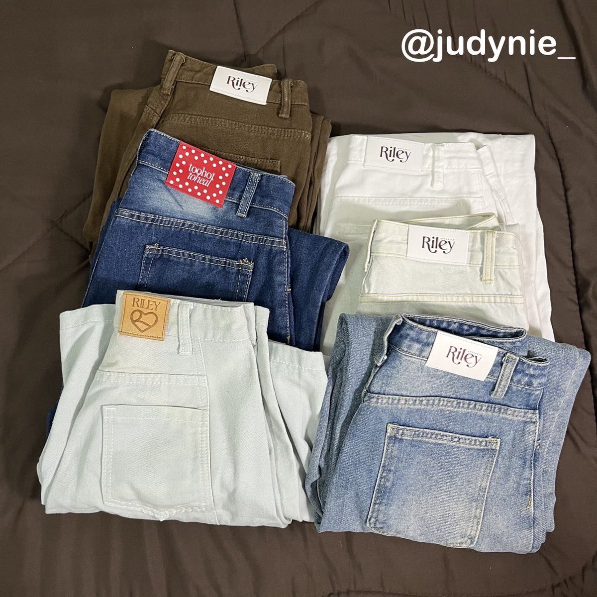 Judynie_'s tweet photo. ˖ ݁ 𐙚 ส่งต่อเสื้อผ้าค้าบ มีมากกว่าในภาพ 💗

📍ลงวันพน. 21:30 ค้าบ

ลงในโอเพ่นแชทก่อนนะคะ 💗💗

รีปักฟอลลด5 บาทคับ

#ส่งต่อเสื้อผ้ามือสอง #ส่งต่อเสื้อผ้ามือ2 #ส่งต่อเสื้อผ้า #เสื้อผ้ามือ2 #ส่งต่อ #โล๊ะตู้เสื้อผ้า #ส่งต่อเสื้อผ้ามือสองสภาพดี #โล๊ะตู้ #ส่งต่อcintage #ส่งต่อstylist https://t.co/FoEEYozinC
