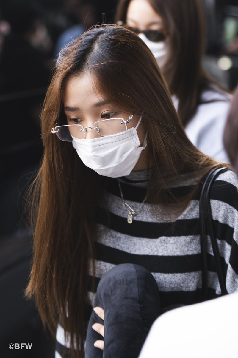 BuyerForWorld's tweet photo. 260703 인천 입국

#GirlRulesFMinSeoul
#filmracha https://t.co/hulpwdcYL4