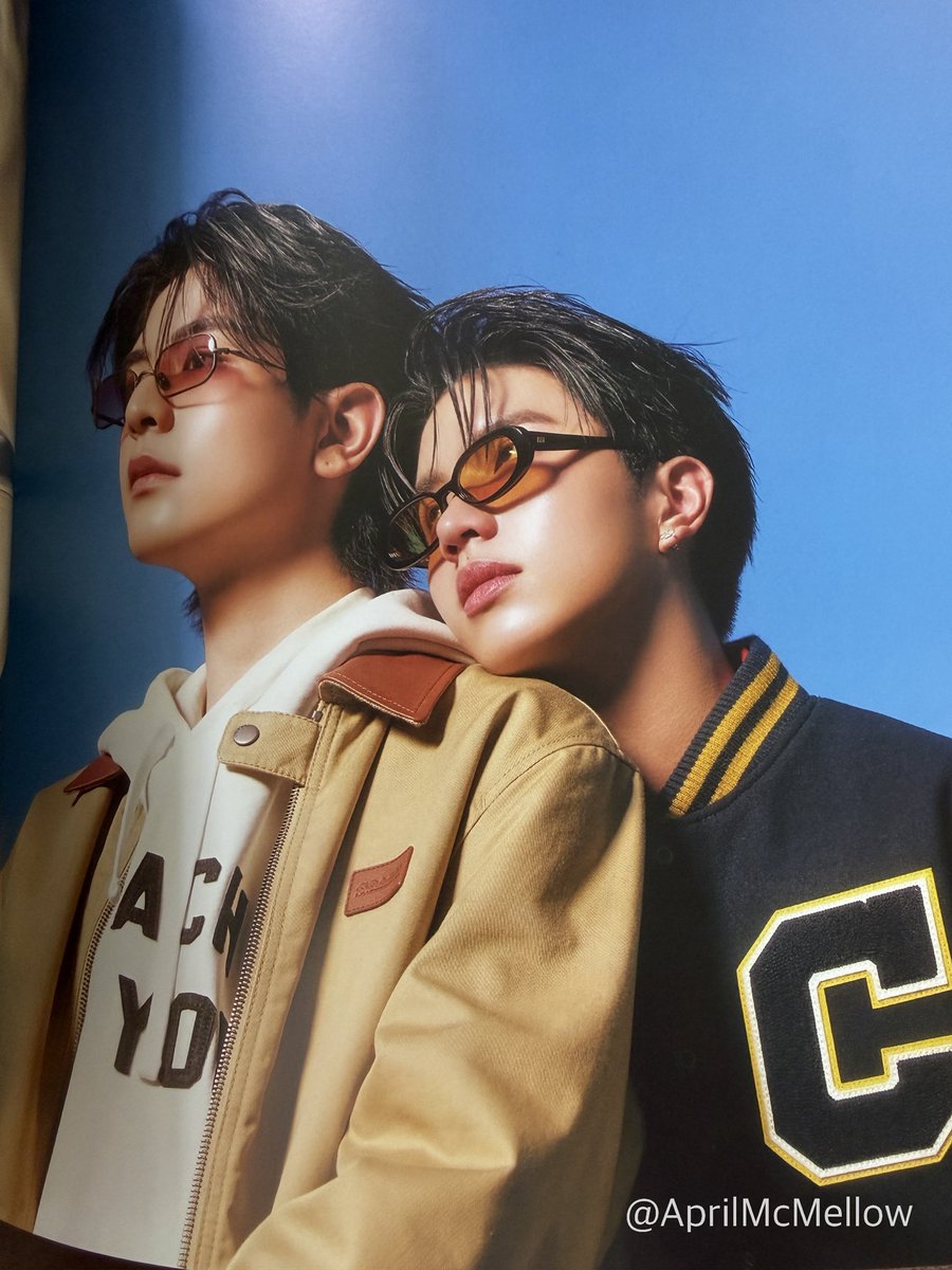 keenholic's tweet photo. call me by your name https://t.co/ljYpn0rc7l