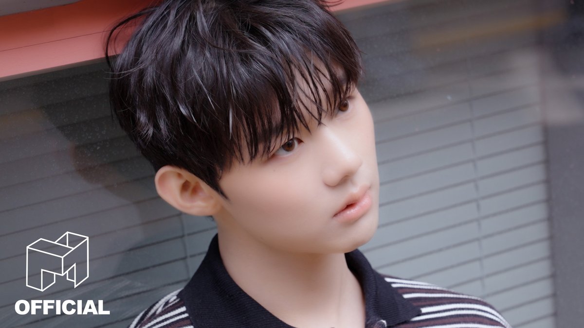 idntt_cosmo's tweet photo. idntt 아이덴티티 : id21 kimeunsung
Character Film

https://t.co/CIGLtPeqgy

Pre-save
https://t.co/99I7piJUbZ

#idntt #아이덴티티 #itsnotover
#김은성 #kimeunsung https://t.co/9StcUNVGFN