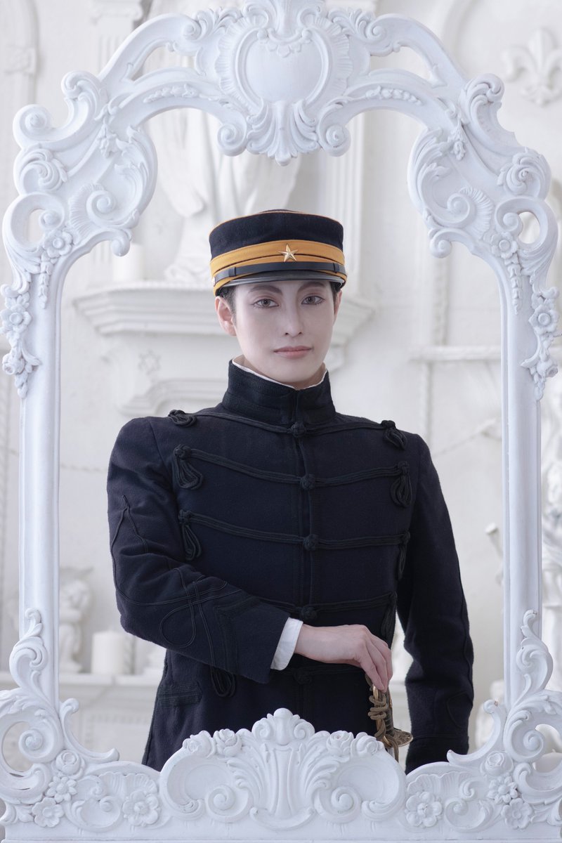 r_kyrie's tweet photo. Cosplay
GOLDEN KAMUY
 ﹉

皆のよすがと──

 ﹍
photo @suiiiii3 
花沢勇作 @r_kyrie https://t.co/RzKaULneQC