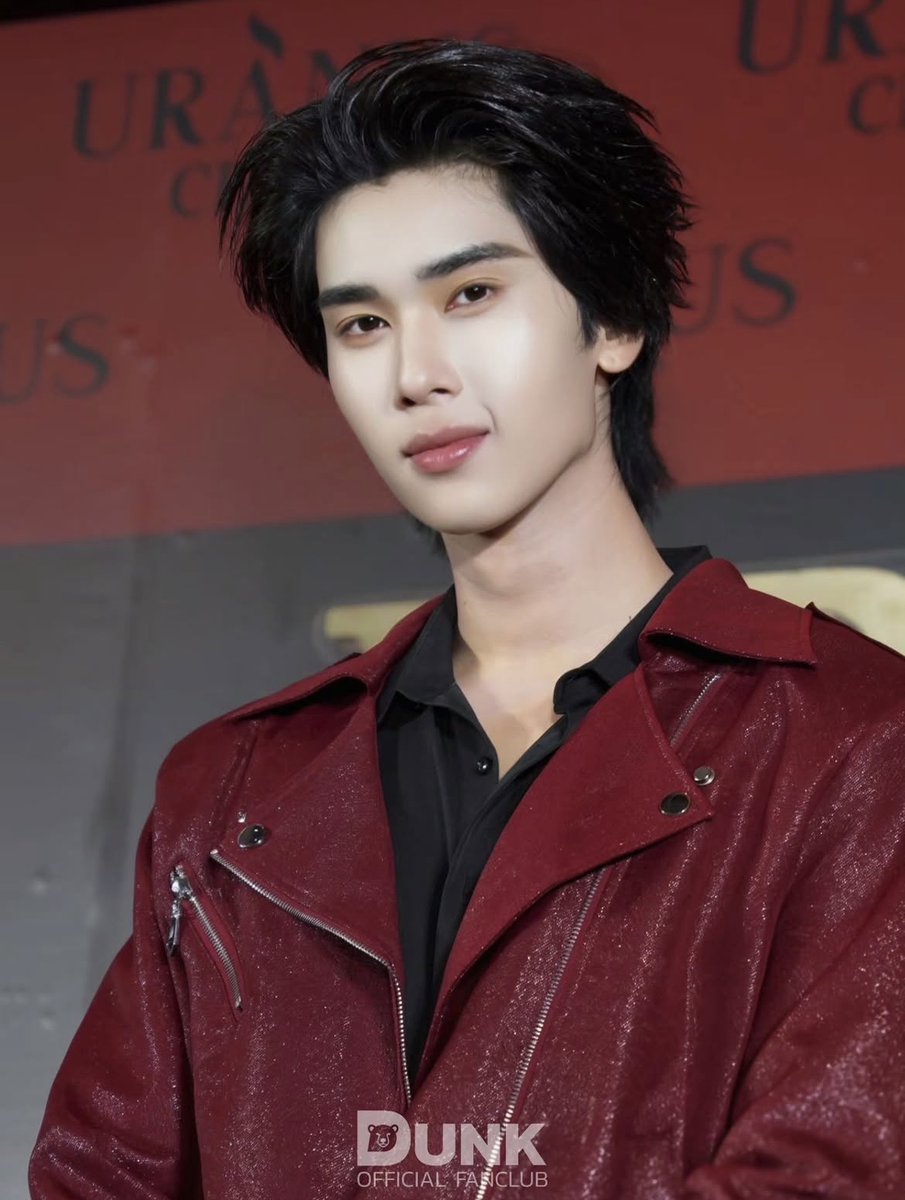 DunkOfficialFC's tweet photo. JOONGDUNK BA URANUS CLINIC

#UranusClinic

ขอแสดงความยินดีอย่างที่สุดกับ 'ดัง ณัฎฐ์ฐชัย' (@dunknatachai)! ยูเรนัสคลินิคแบรนด์แอมบาสเดอร์ผู้มีเสน่ห์ดึงดูด อันเป็นเอกลักษณ์ และมีออร่าสะกดสายตาดั่งแม่เหล็ก 

ชวนแฟนๆมาร่วมดึงดูดสิ่งดีๆไปพร้อมกันบนเส้นทางอันแสนงดงามนับจากนี้!

----

Endless congratulations to our star attraction, Dunk Natachai (@dunknatachai)! A uniquely charismatic brand ambassador whose magnetic presence completely lights up Uranus Clinic. Let’s attract great things together on this beautiful journey ahead!