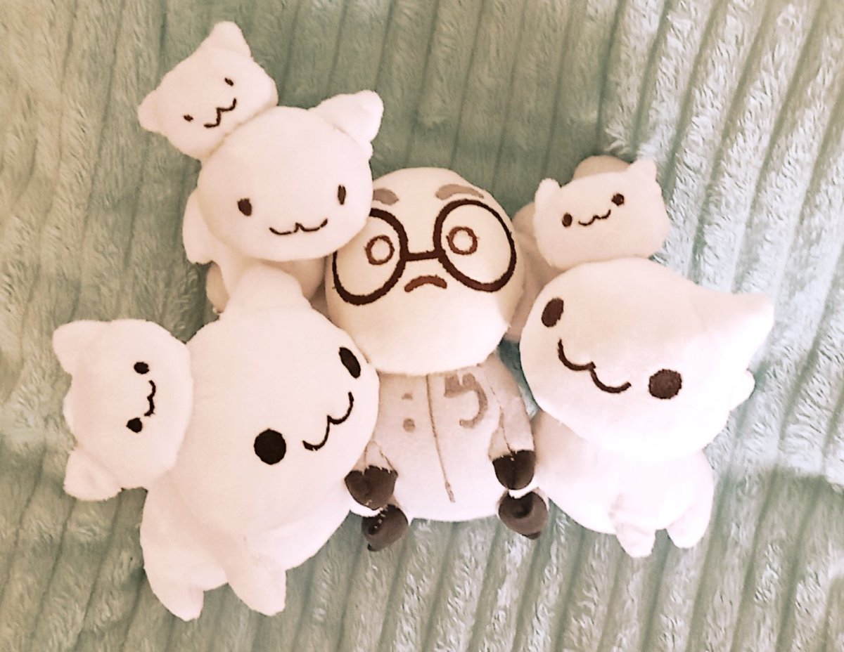 kusochek_cat's tweet photo. Surrounded by so much chaos 

________

#mewgenics https://t.co/RTg14kS4Se