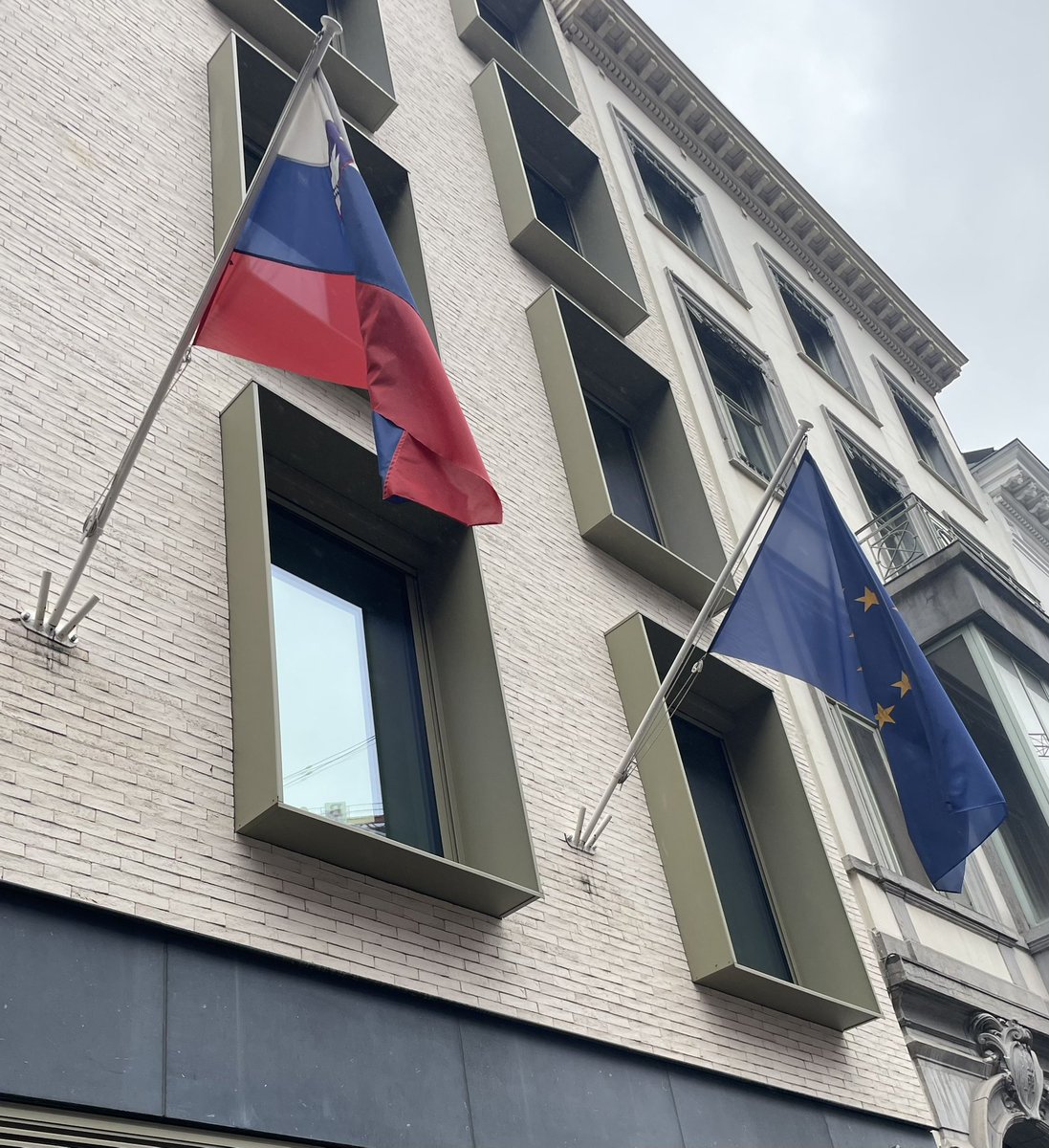 fiser_damijan's tweet photo. 🇸🇮 💙 With immense pride, I moderated Slovenia Statehood Day receptions for diplomatic corps &amp; compatriots in Brussels and Luxembourg this week and last.

Huge thanks to Her Excellency Barbara Sušnik for the continuous trust in me as the master of ceremonies.

Živela Slovenija 💪 https://t.co/EoZVcGGCpU
