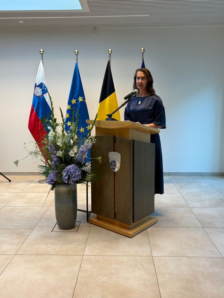 fiser_damijan's tweet photo. 🇸🇮 💙 With immense pride, I moderated Slovenia Statehood Day receptions for diplomatic corps &amp; compatriots in Brussels and Luxembourg this week and last.

Huge thanks to Her Excellency Barbara Sušnik for the continuous trust in me as the master of ceremonies.

Živela Slovenija 💪 https://t.co/EoZVcGGCpU