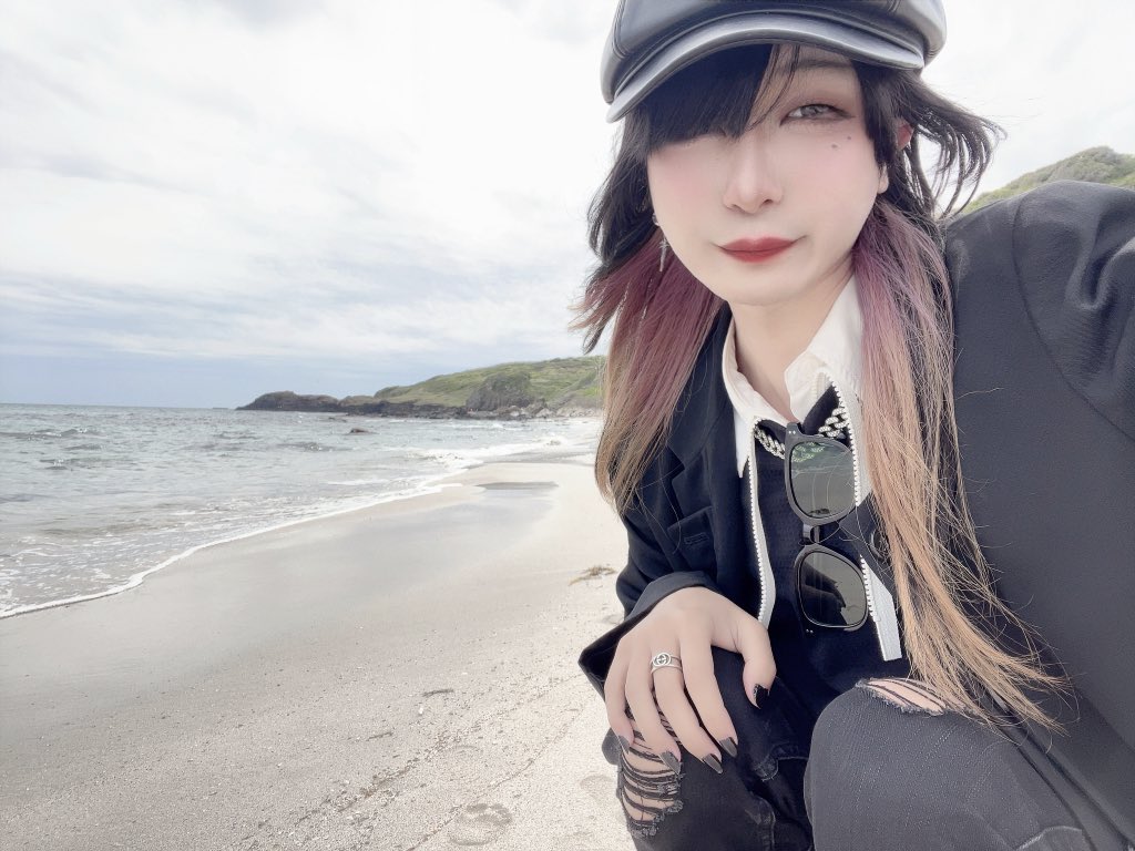 _fuqk_'s tweet photo. ねえ海いこうよ https://t.co/j0eoQmcwyW