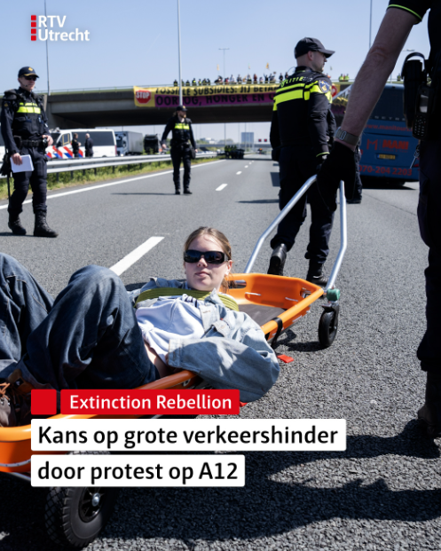 Symphony_res's tweet photo. Klimaatactiegroep Extinction Rebellion en Utrecht for Palestine zijn van plan om zaterdag vanaf 12.00 uur de Ring A12 bij Utrecht te gaan bezetten.

De demonstratie is door de gemeente Utrecht verboden en demonstranten kunnen terecht op het Domplein.

Demonstreren? Prima. Een verboden snelweg blokkeren terwijl er een alternatief is aangeboden? Dan kies je bewust voor ontwrichting.
