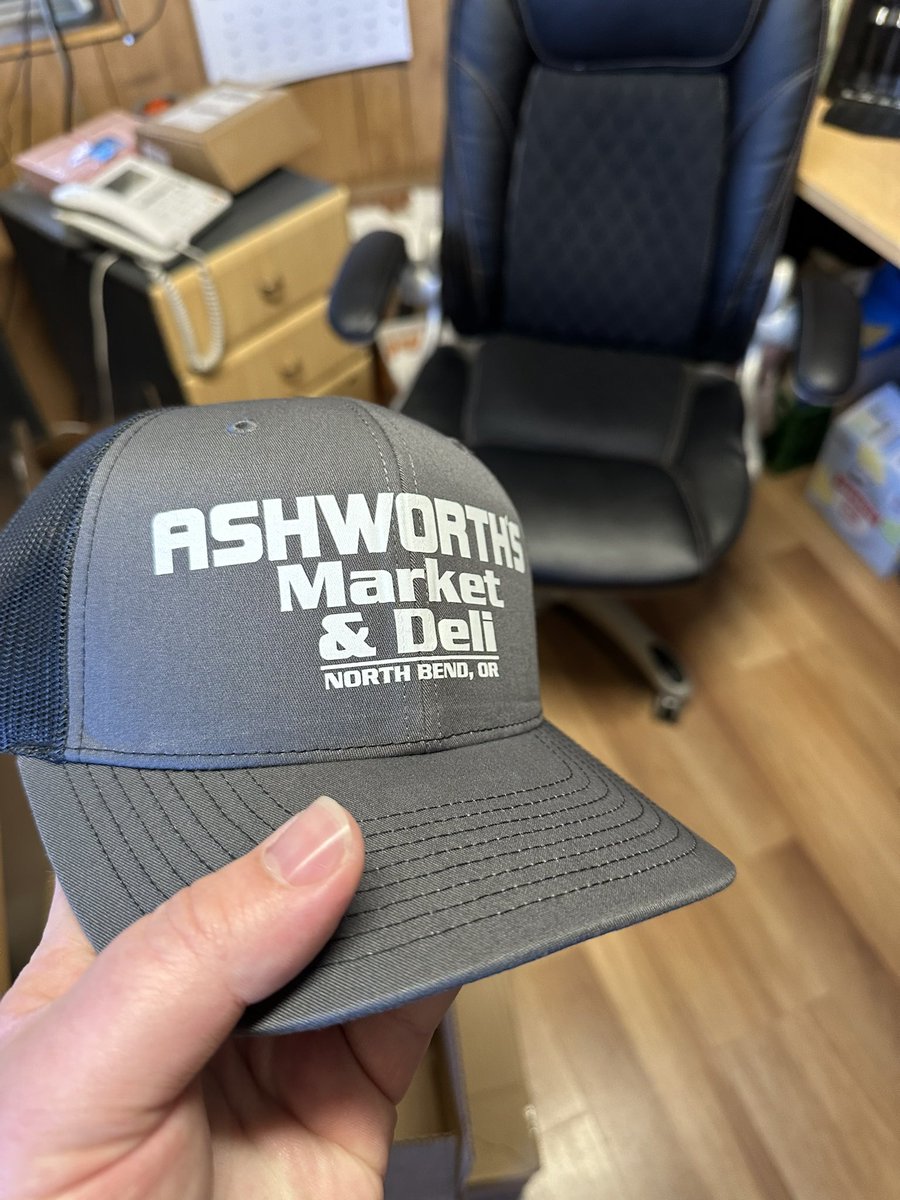 rdillardart's tweet photo. Pt. 2: A brand identity is only as good as how it lives in the real world. #graphicdesign #merchdesign #productionready https://t.co/O0TfF33e9c