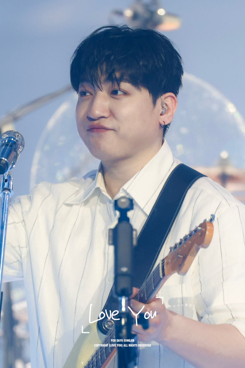 love_u_116's tweet photo. 260703 #성진 #DAY6 #SUNGJIN
볼 한번만 빨아묵어봐도 됩니까??! https://t.co/crf38ZSRu1