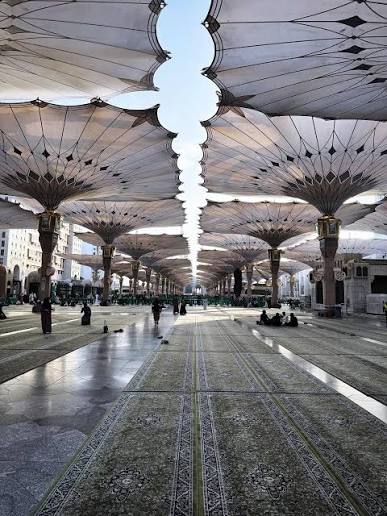 00obmdo00's tweet photo. ﴿إِنَّ اللَّهَ وَمَلَائِكَتَهُ يُصَلُّونَ عَلَى النَّبِيِّ  يَا أَيُّهَاالَّذِين آَمَنُوا صَلُّوا عَلَيْهِ وَسَلِّمُوا تَسْلِيمًاﷺ﴾
٠٠٠٠٠٠٠٠٠
"اللهُم صلِّ وسلِّم وباࢪِڪ على نبينـا مُحمّد " https://t.co/Oasf6o9kEw