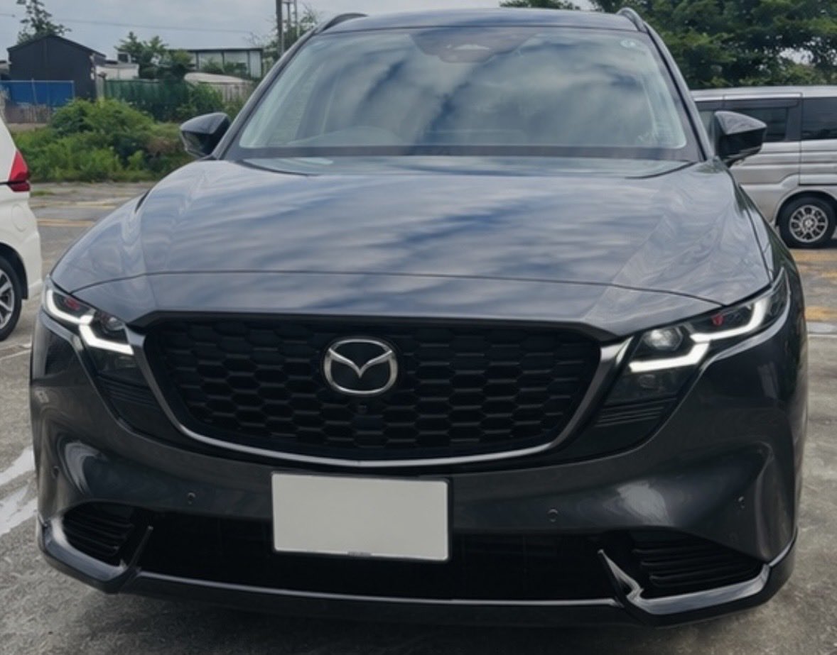 CX5KM39's tweet photo. 新型CX-5
遂に納車されましたあああ！！！
マシグレまじでメロいいいい！！！
幸せえええ。 https://t.co/eNOieVojF6