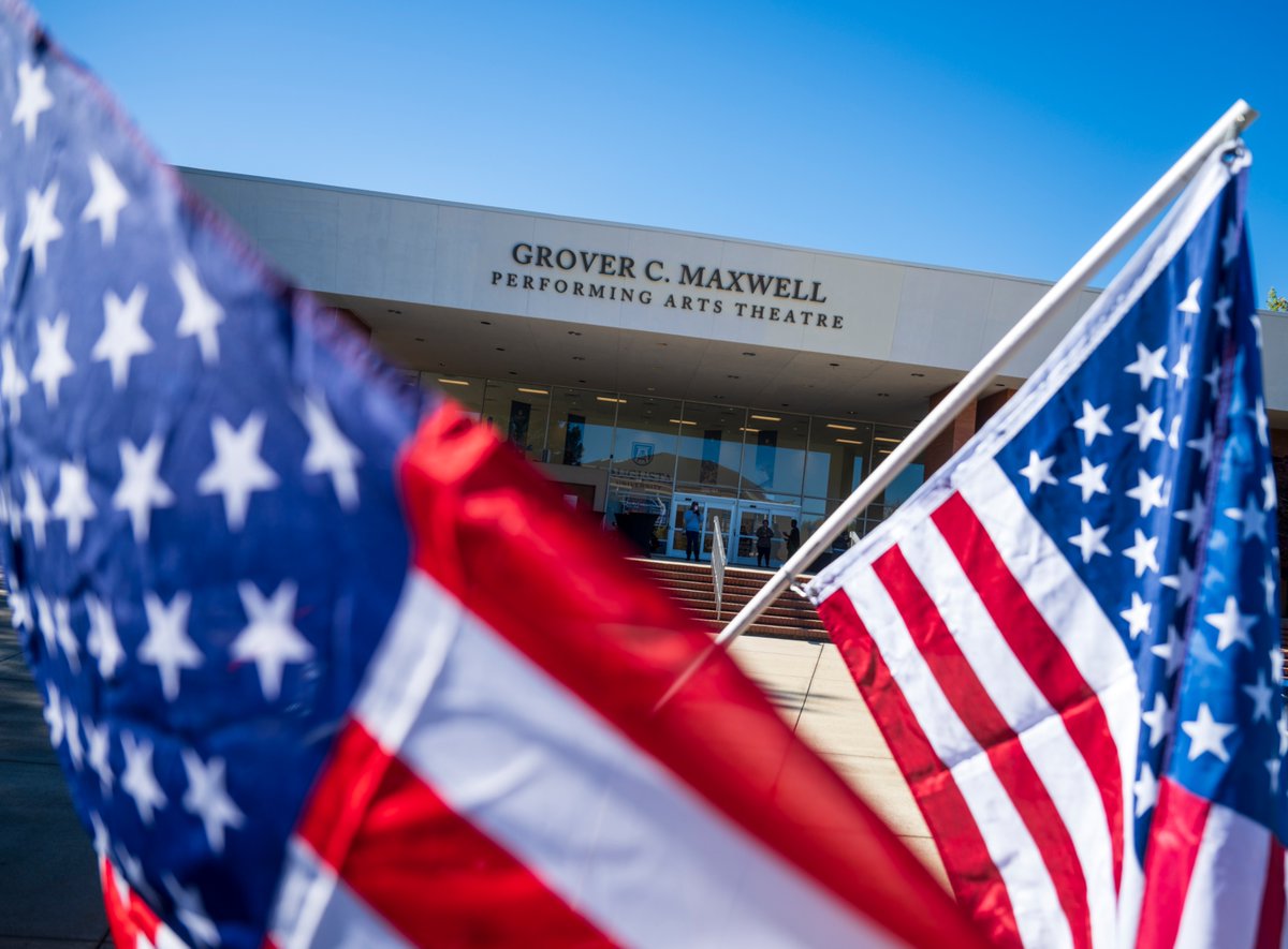 AUG_University's tweet photo. Happy Fourth of July weekend! In observance of the holiday, there are no classes and all administrative offices are closed Friday, July 3. https://t.co/6oQANmFRWS