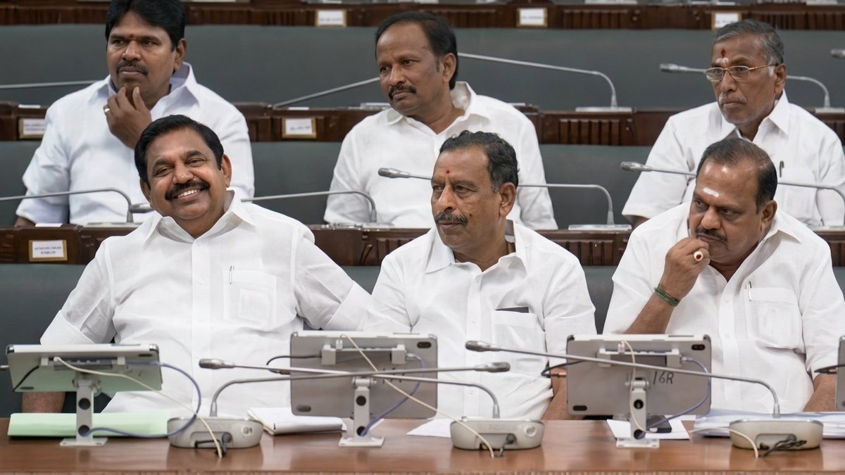 Harish1520's tweet photo. @joe_aug10 @polimernews https://t.co/87ZauAGbSa