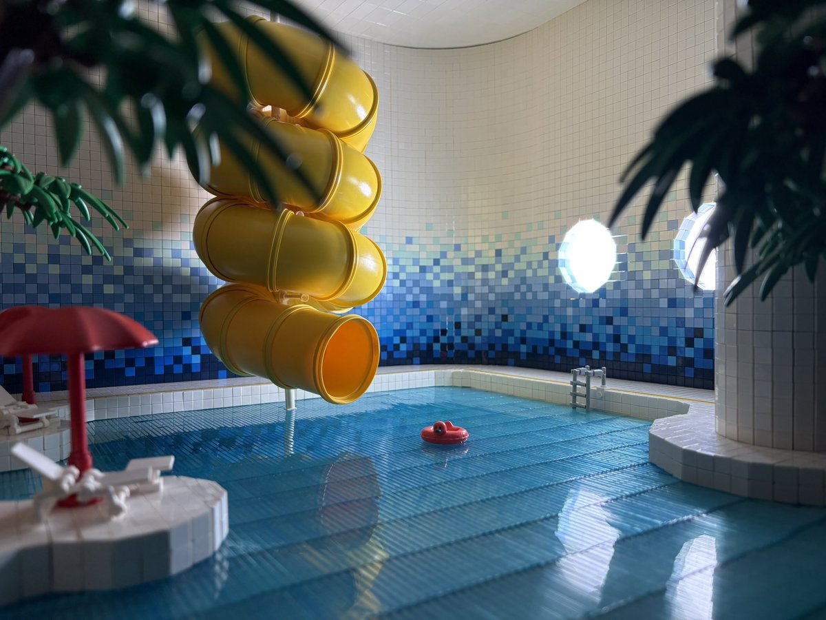 pannoda1's tweet photo. レゴでオリジナル作品
スライダーリゾートをつくりました

#LEGO
#brickdream
#pool https://t.co/jyH2ku0w8K