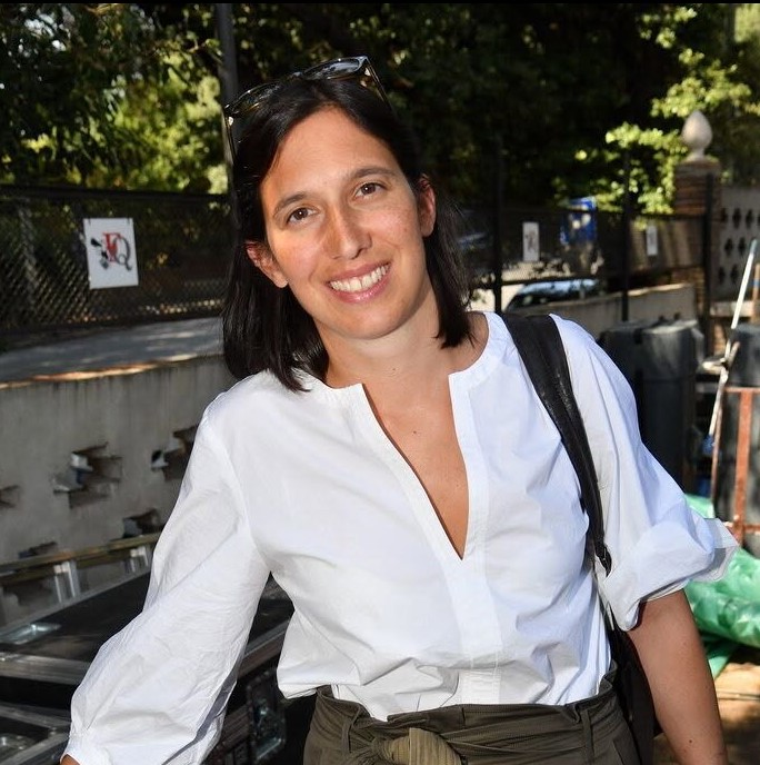 paoloamorico's tweet photo. Preparazione, visione, grinta straordinaria e coraggio instancabile di chi non molla mai.
@ellyesse sta dimostrando cosa significa fare Politica e guidare con leadership, audacia e competenza.
Segnatevelo: questa donna salverà l'Italia!
#Schlein #3luglio2026 #Progressisti https://t.co/yjoE70inna
