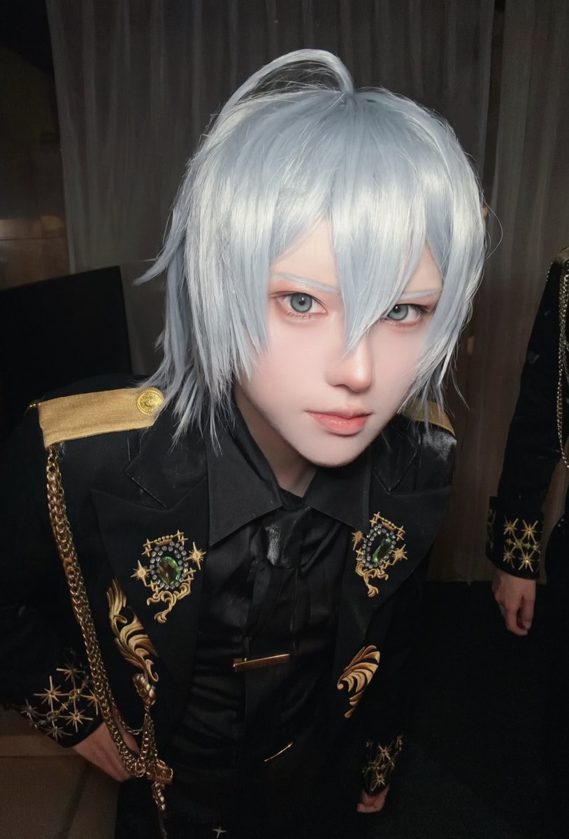 renka220's tweet photo. ✳︎cos
ブレジュ撮影してきた⚔️ https://t.co/9SnjRD9tXN
