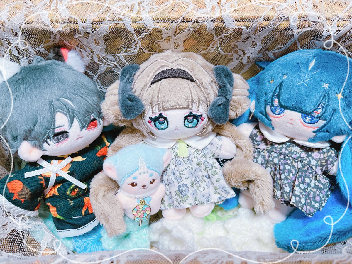 booonjiri127's tweet photo. 末っ子かわいいーん( *´꒳`*)
みんなかわいすぎて尊…ﾑﾘ
食べちゃおうかな(発作)
#kakureinui #tami_nui #あまつきぬい
#メリレぬい https://t.co/Uxa5kiEywO