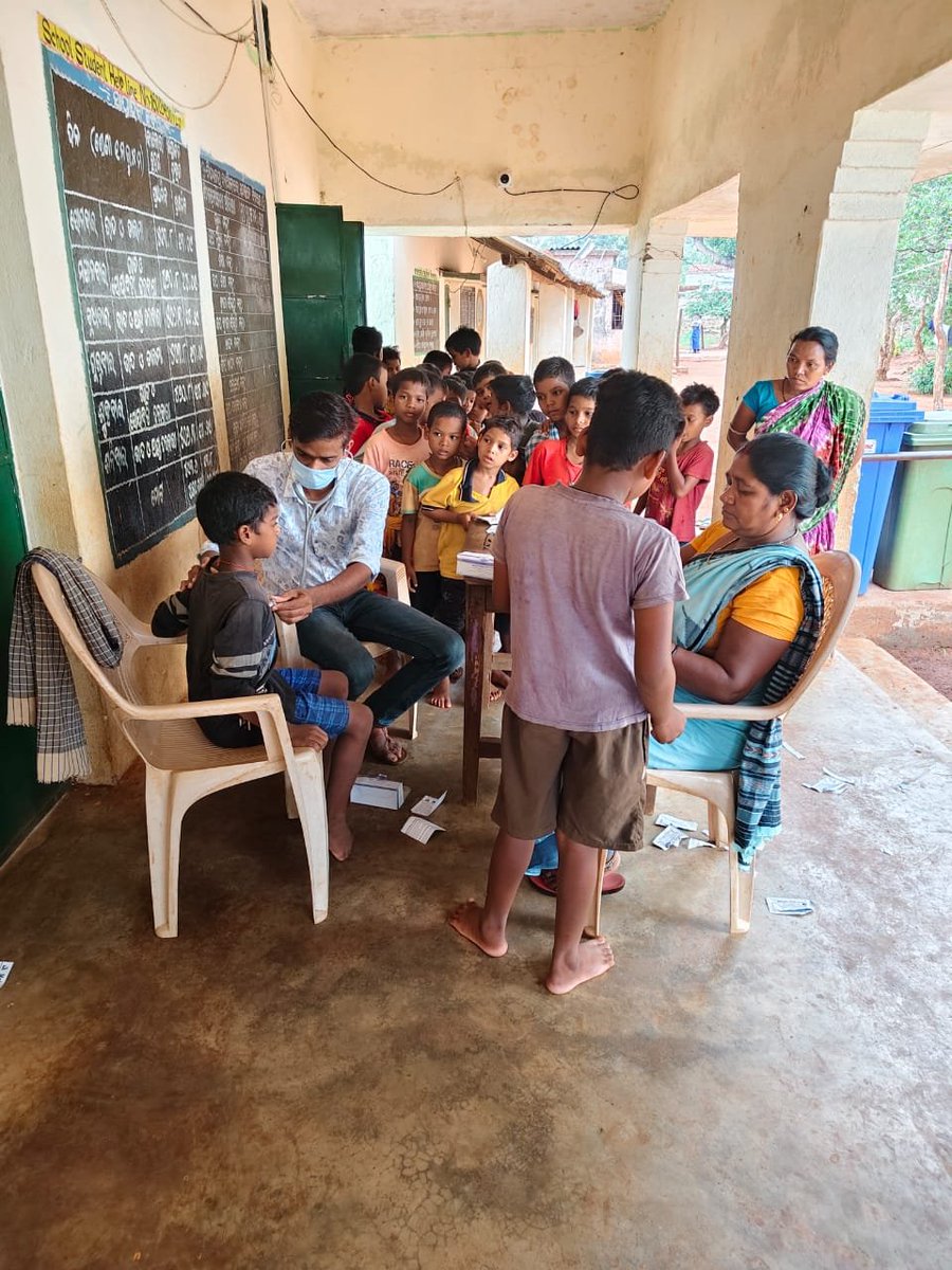 nvbdcpkandhamal's tweet photo. IRS activities done at Katapanga Sevashram,normal health checkup nd mass screening for Malaria for all hostel student in presence of ASHA , MPHW,hostel attendant, Sadingia SC-AAM, Phiringia block.

#MalariaFreeKandhamal
#ମ୍ୟାଲେରିଆମୁକ୍ତକନ୍ଧମାଳ 
#मलेरियामुक्तकंधमाल https://t.co/cZvQoVhSzN