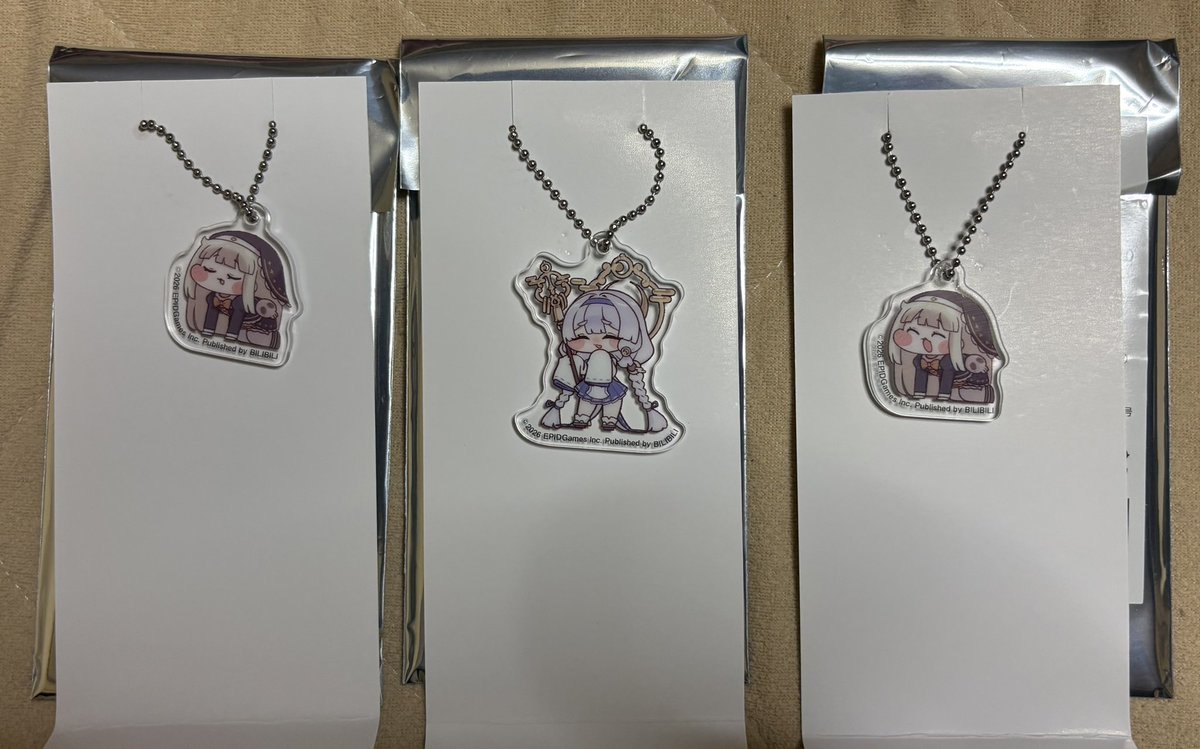 Riot1293's tweet photo. 開封結果
スピキ×2とヨミでした https://t.co/Zk3NIBbLNT