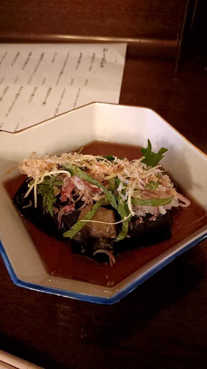 nekosuke_333's tweet photo. 食べ過ぎです😵‍💫
#ミピアーチェ #白金高輪グルメ #魚介とトマトのパスタ #米茄子の揚げびたし #海老のカダイフ揚げ #ポテサラコロッケ https://t.co/mR2pXCnzO0
