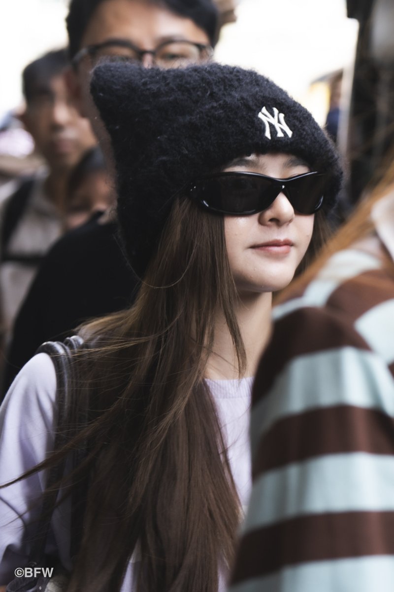 BuyerForWorld's tweet photo. 260703 인천 입국

#GirlRulesFMinSeoul 
#ViewMim https://t.co/mFLk0xaIK5