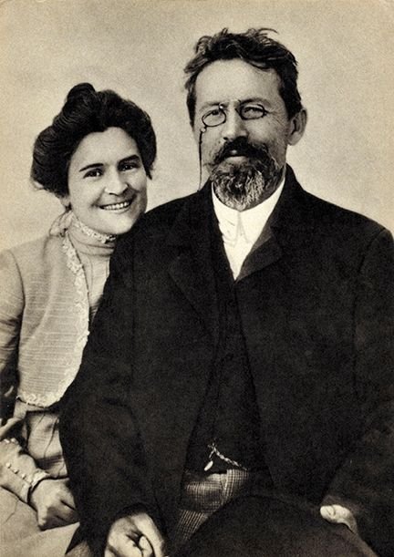 ML_Philosophy's tweet photo. "If you are afraid of loneliness, don't marry."

— Anton Chekhov https://t.co/5bE0Y3vajU