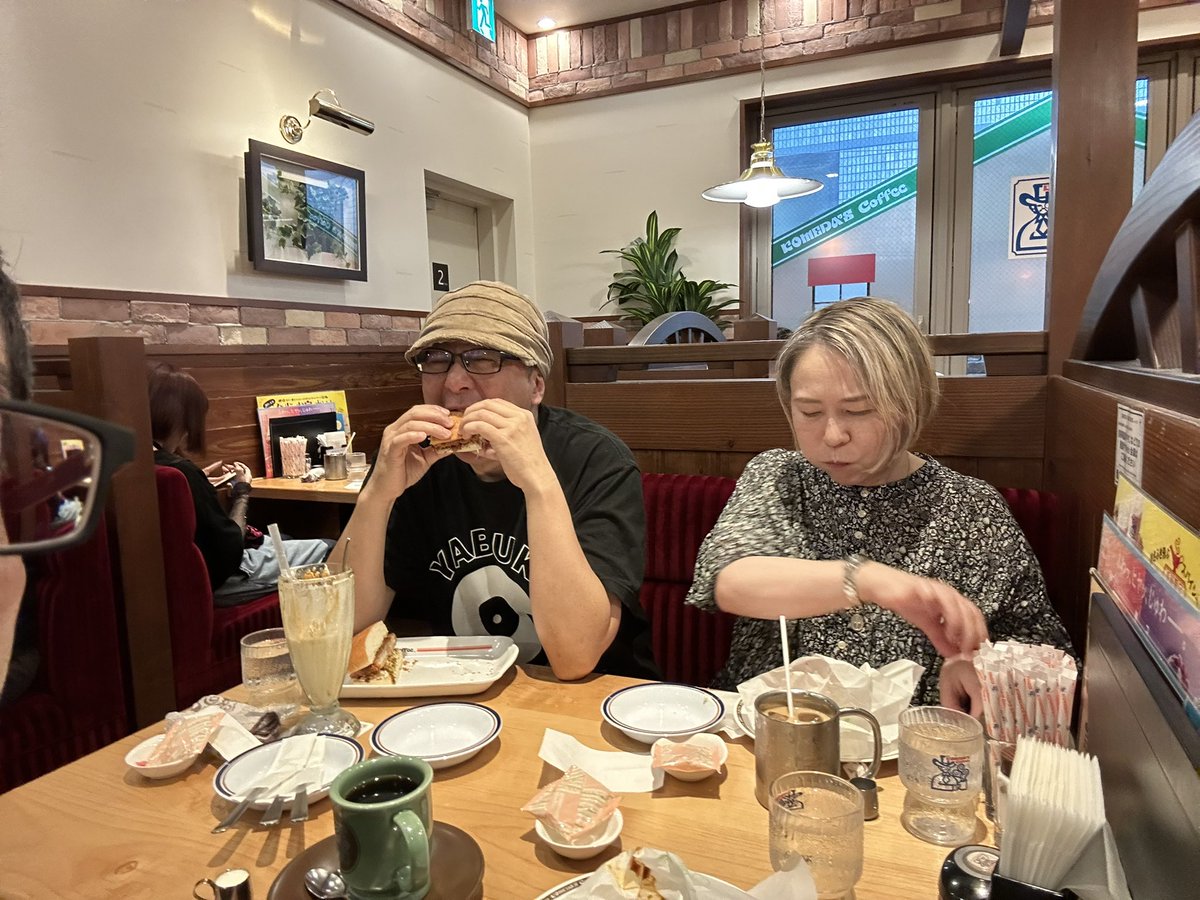 modijiramimidi's tweet photo. 皆様明日です、よろしくお願いします！

🌟宇宙で君と踊る🌟
📍7月4日(土)＠真昼の月 夜の太陽
▶︎ https://t.co/cmjI95pryB
OPEN／17:45　START／18:15(配信 START18:15)
🎟 ¥2500（＋1drink）配信¥2300
🎤出演：もうしわけていど／ワントニー／鯵／SoulPunch／菊池ともか
 ※19:35〜の出演予定。 https://t.co/jHTeGXpD7m