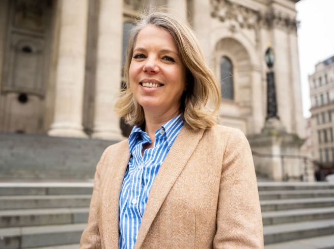 SupplyChainD's tweet photo. Climate change is reshaping agriculture, and supply chains. 

Blue Yonder CSO Saskia van Gendt explains why businesses need greater visibility, resilience and AI to build more sustainable food supply chains🌱

🔗 https://t.co/62ceXEhGDi 

#SupplyChain #Sustainability https://t.co/TKBeFQzXYz