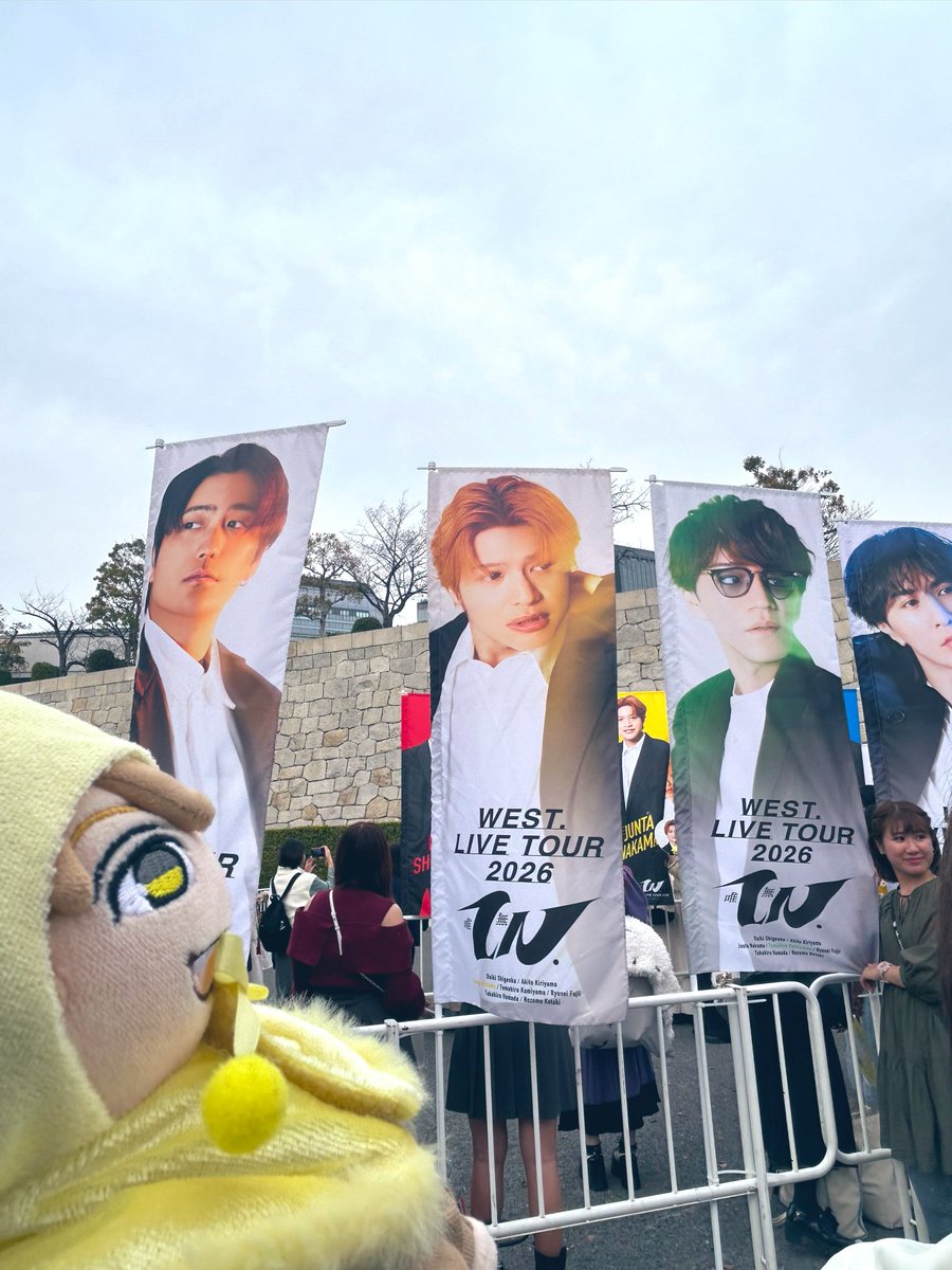 j_m_k_s's tweet photo. 唯一無二ツアー
無事完走おめでとう！
めっちゃ楽しかった！
幸せな時間をありがとう！ https://t.co/Lqd6rdwWbU